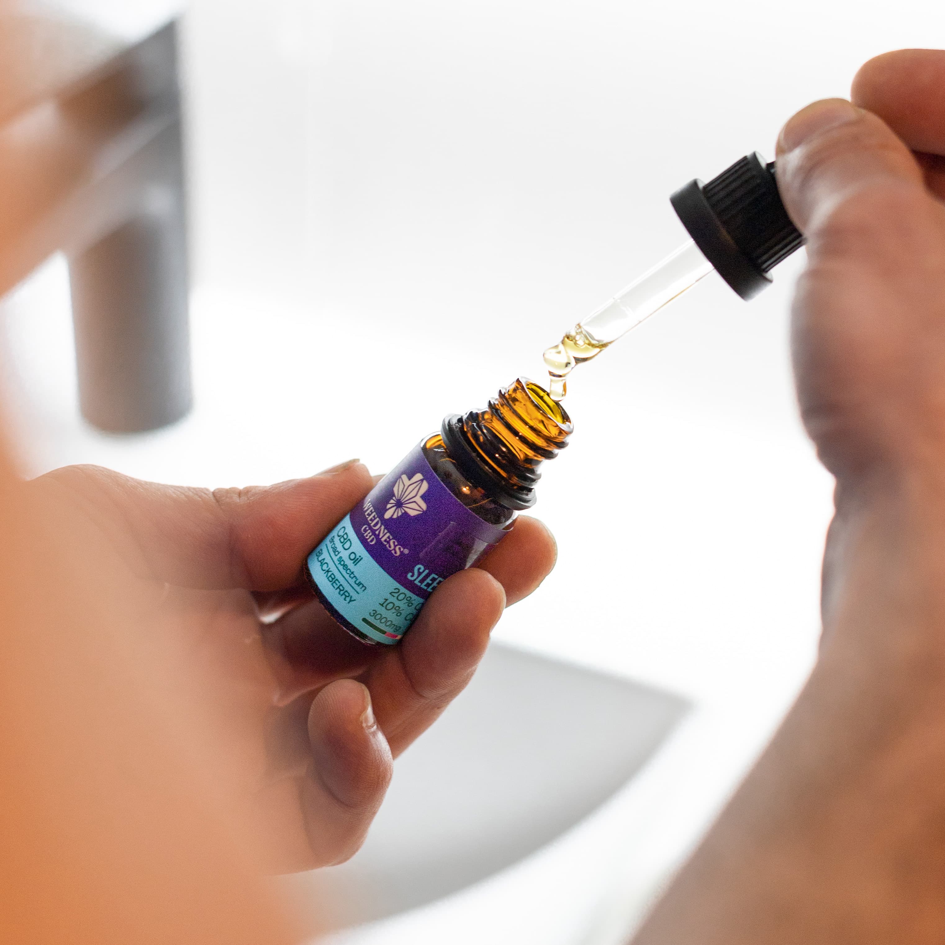 Έλαιο CBD Sleep 20% + CBN 10% | Βατόμουρο 10ml